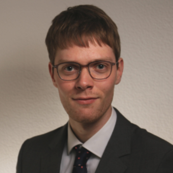 Dr. Timo Schäfer